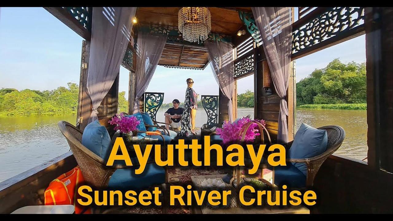 V House Hotel Ayutthaya Bagian luar foto
